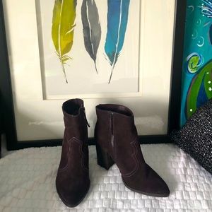 Dolce Vita suede brown western style bootie